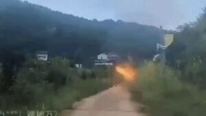 Influenciador morre em acidente com helicóptero durante transmissão; veja vídeo