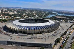 Imagem aérea mostra região da Pampulha, com destaque para o Estádio Mineirão.