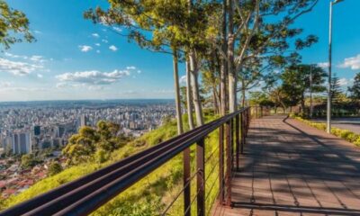 Movimento reduzido no Centro de BH no feriado de 15 de Novembro, quando serviços públicos e comércio funcionam em horários especiais