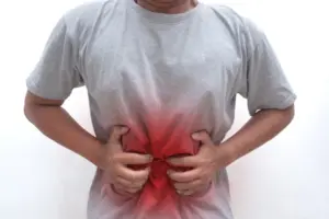 Falha em implante obriga paciente a buscar nova intervenção nos EUA