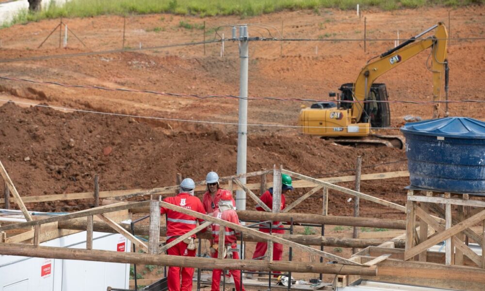 CMBH aprova projeto que autoriza empréstimo de R$ 1 bilhão para obras